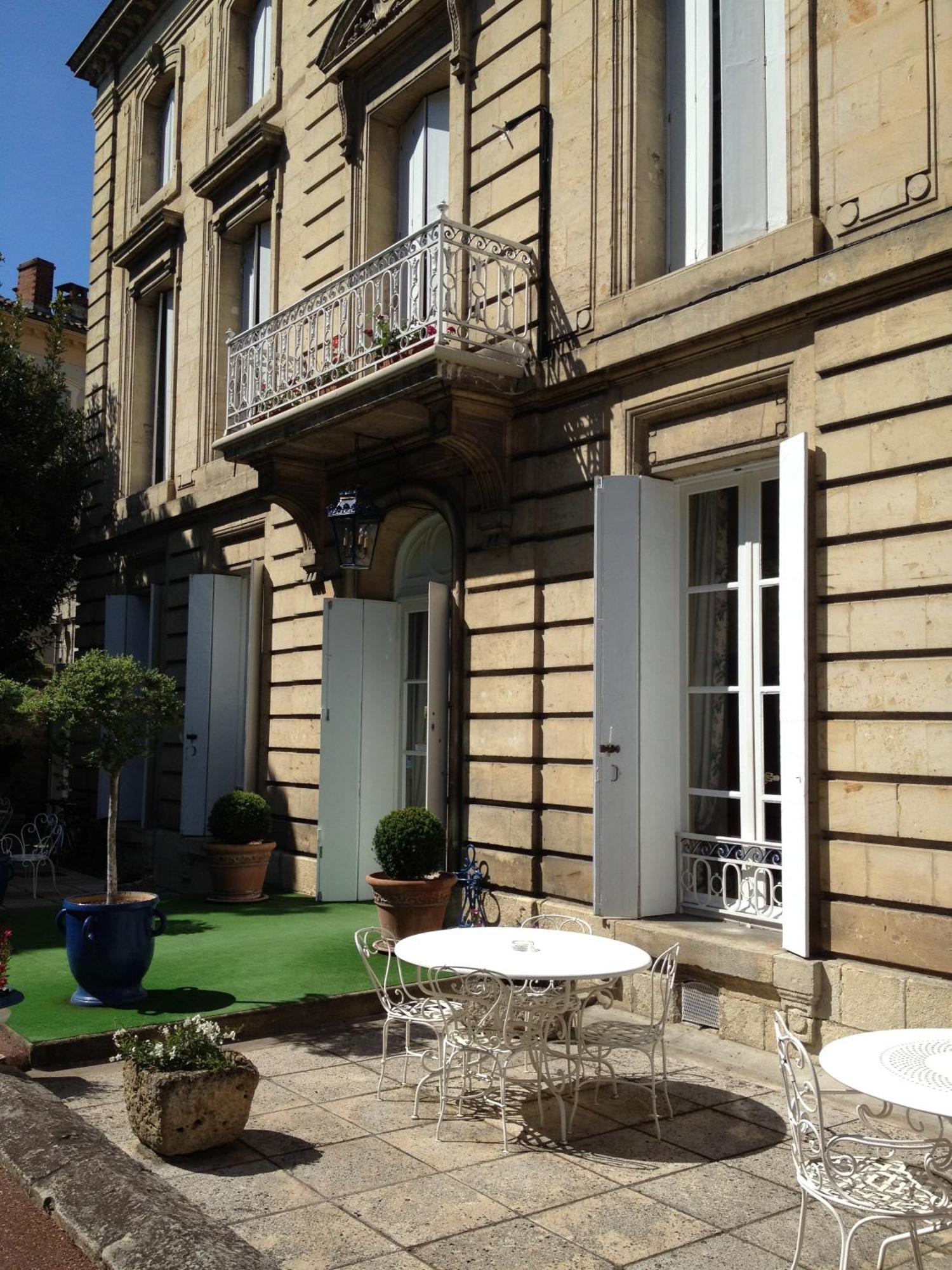 Hotel Chateau Des Jacobins Agen Exterior photo