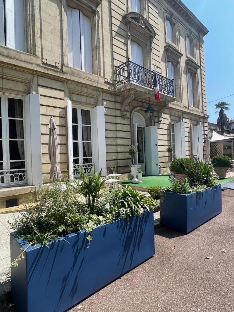 Hotel Chateau Des Jacobins Agen Exterior photo